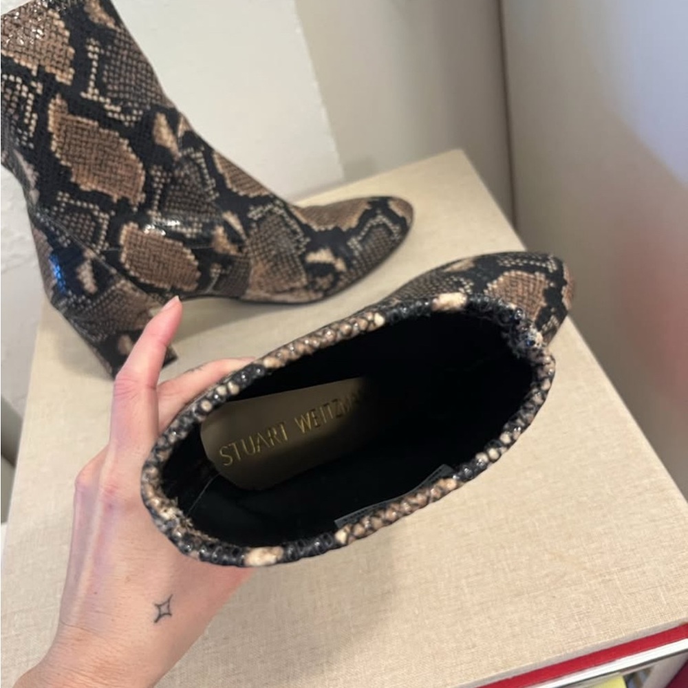 Stuart Weitzman Yuliana 60 Boots – Python Embossed Leather, Size 9 / 39.5 - Picture 8 of 8